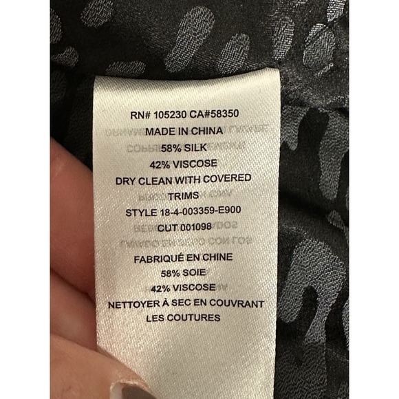 Equipment Femme, Women's Long Sleeve Button-Up, Black Animal Print Silk Blend XS - Picture 7 of 8